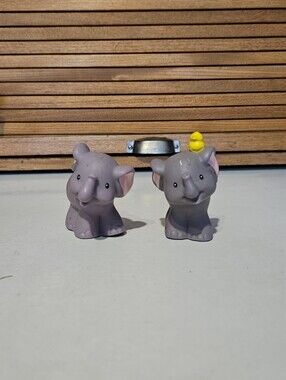 Fisher-Price Little People Elephants With Yellow Birds